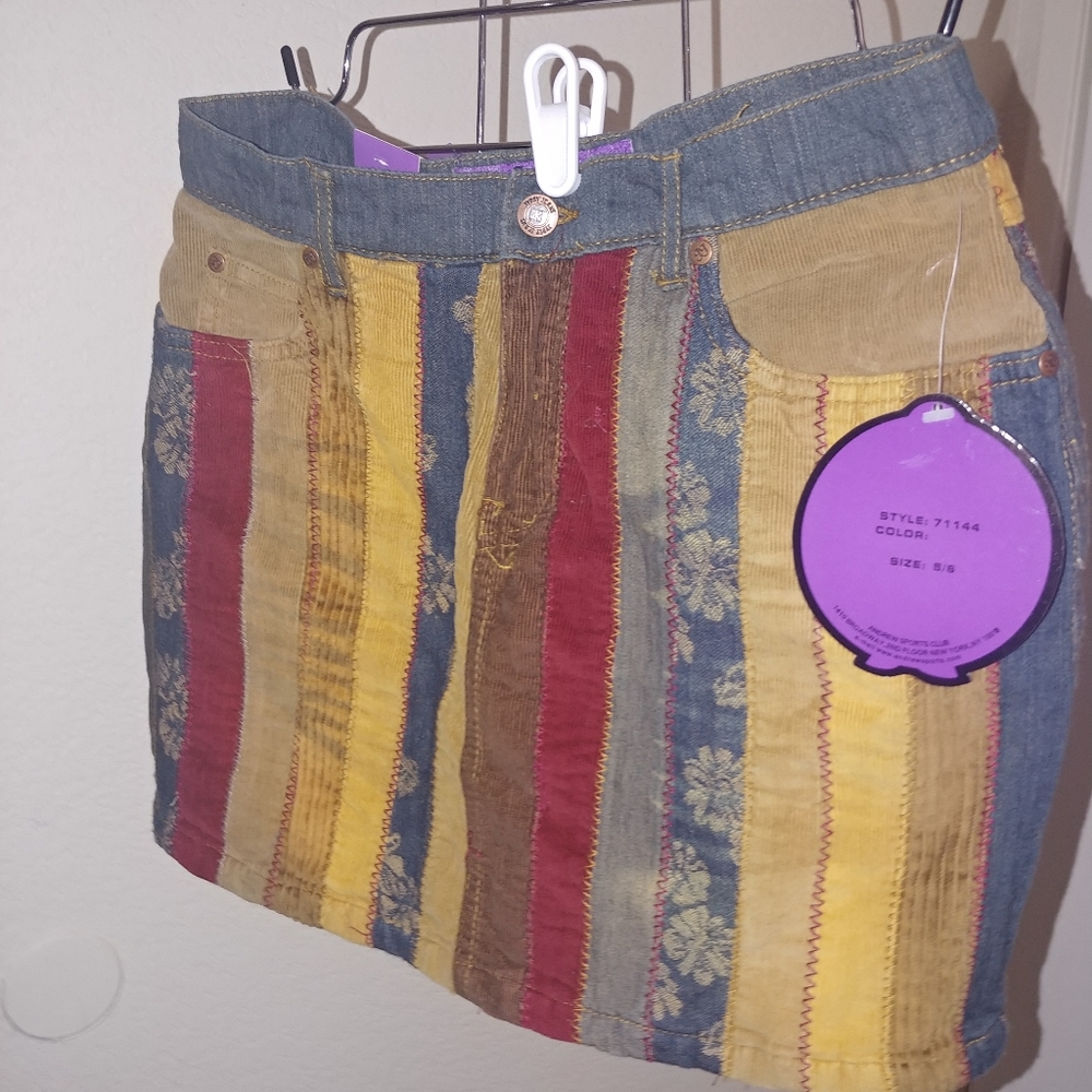 Short Skirt
